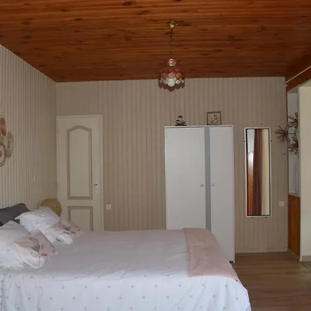 Apartamento Le Fleuri Mld Ménesplet